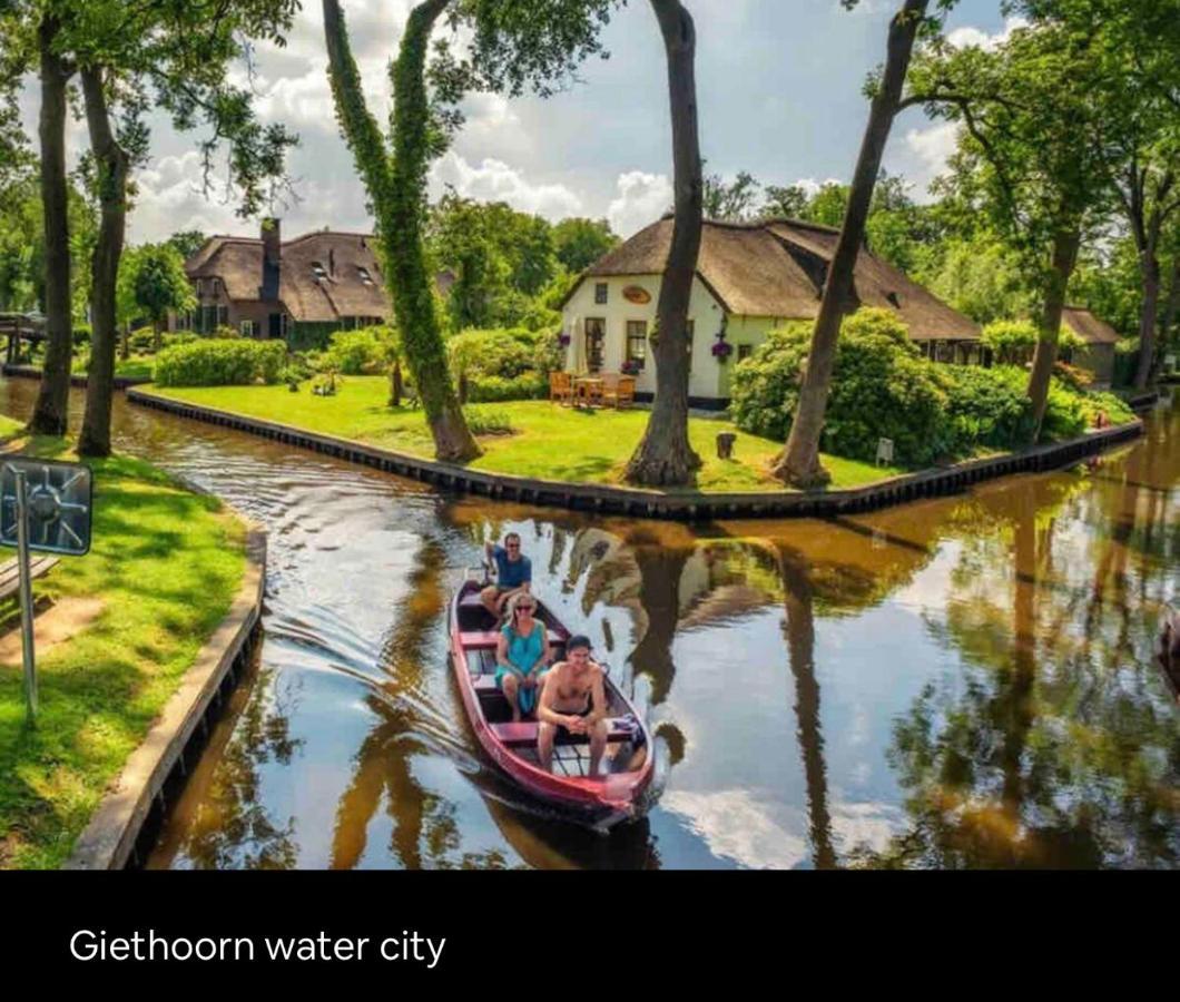 Villa Tiny House With Garden And Jacuzzi Near Amsterdam à Vijfhuizen Extérieur photo